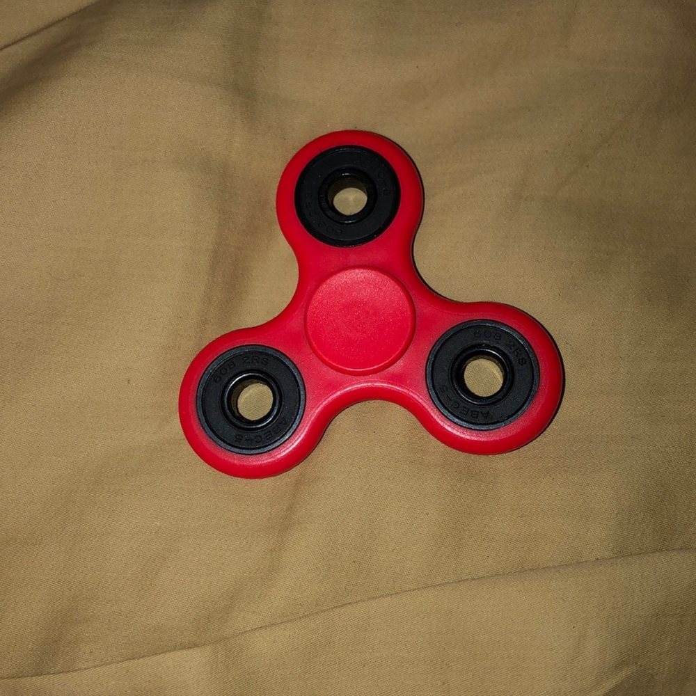Fidget spinner